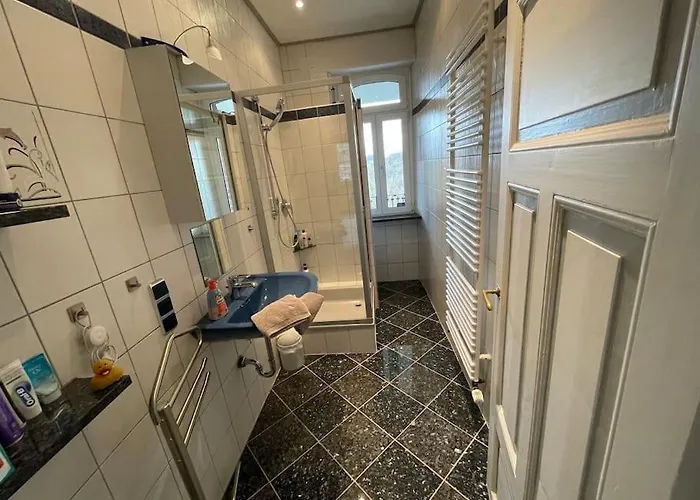 Traumhafter Blick Mit Lindenfels